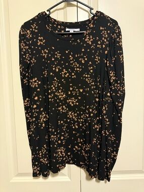 Chico's Black Long-Sleeve Tee with Tan Subtle Cheetah Print